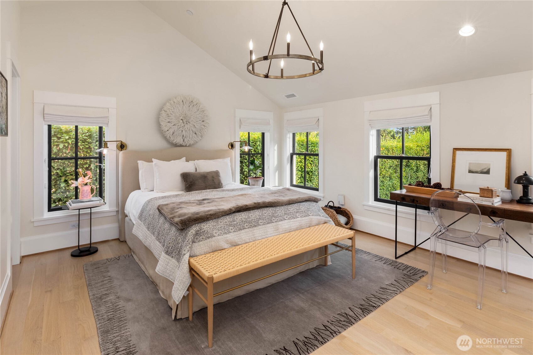 2206 Evergreen Point Road Medina, WA 98039 - Photo 29 of 39