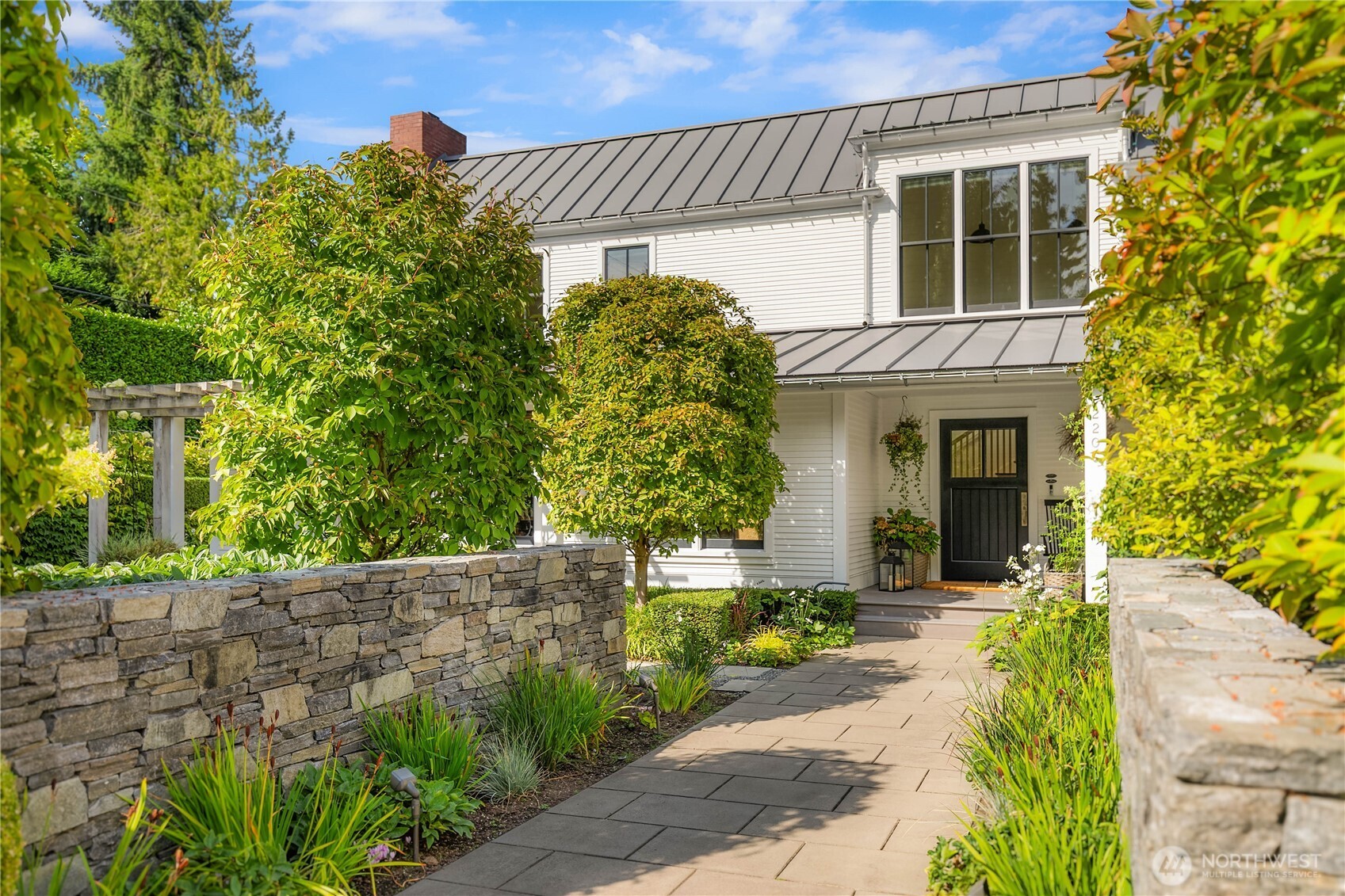 2206 Evergreen Point Road Medina, WA 98039 - Photo 3 of 39