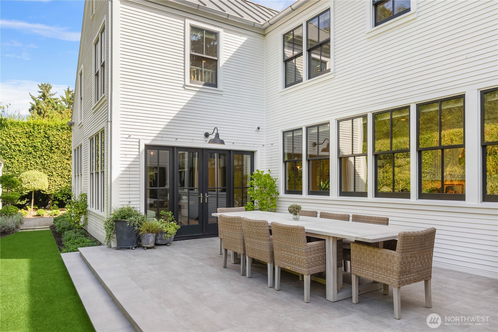 2206 Evergreen Point Road Medina, WA 98039 - Photo 38 of 39