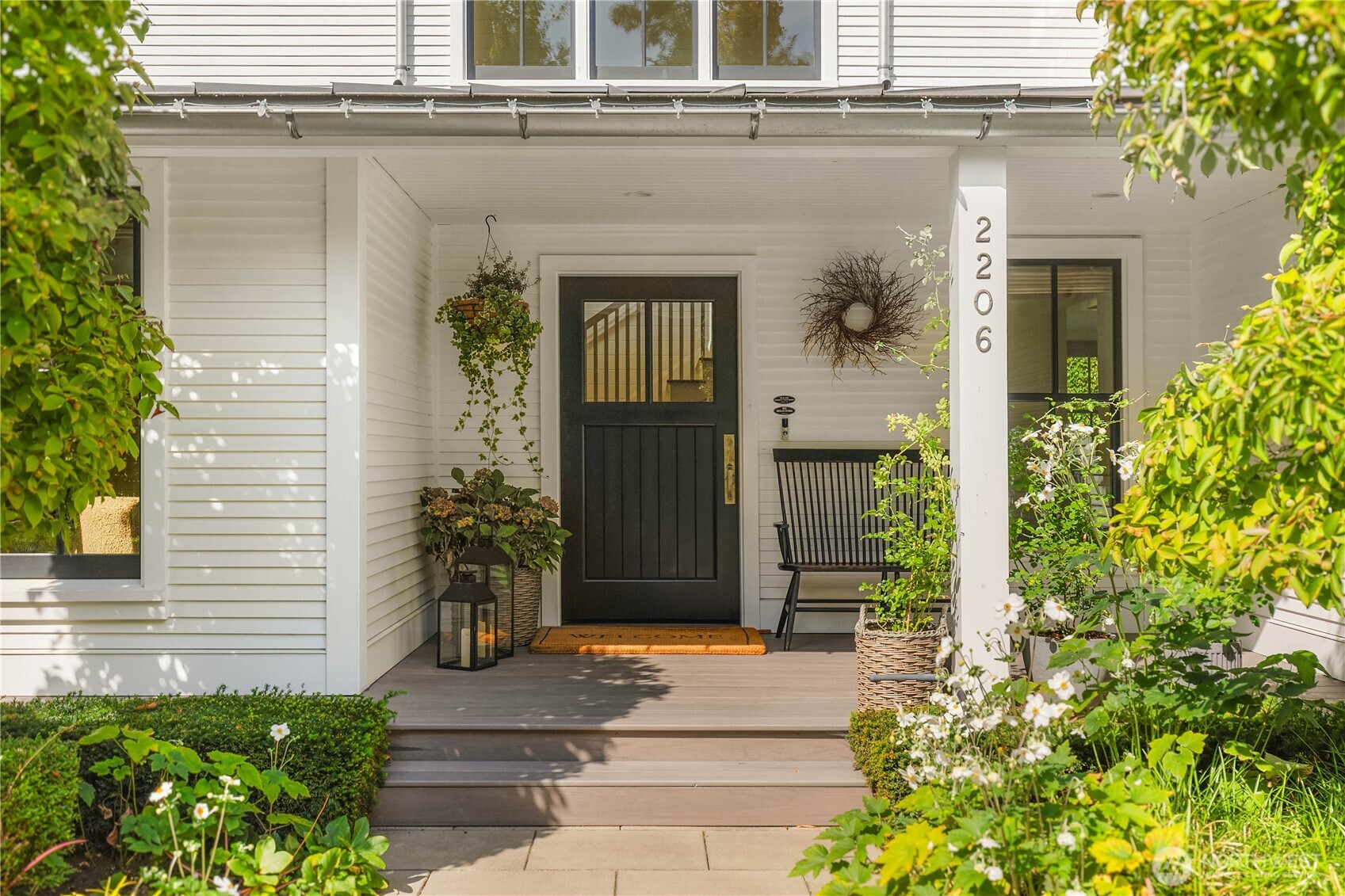 2206 Evergreen Point Road Medina, WA 98039 - Photo 4 of 39