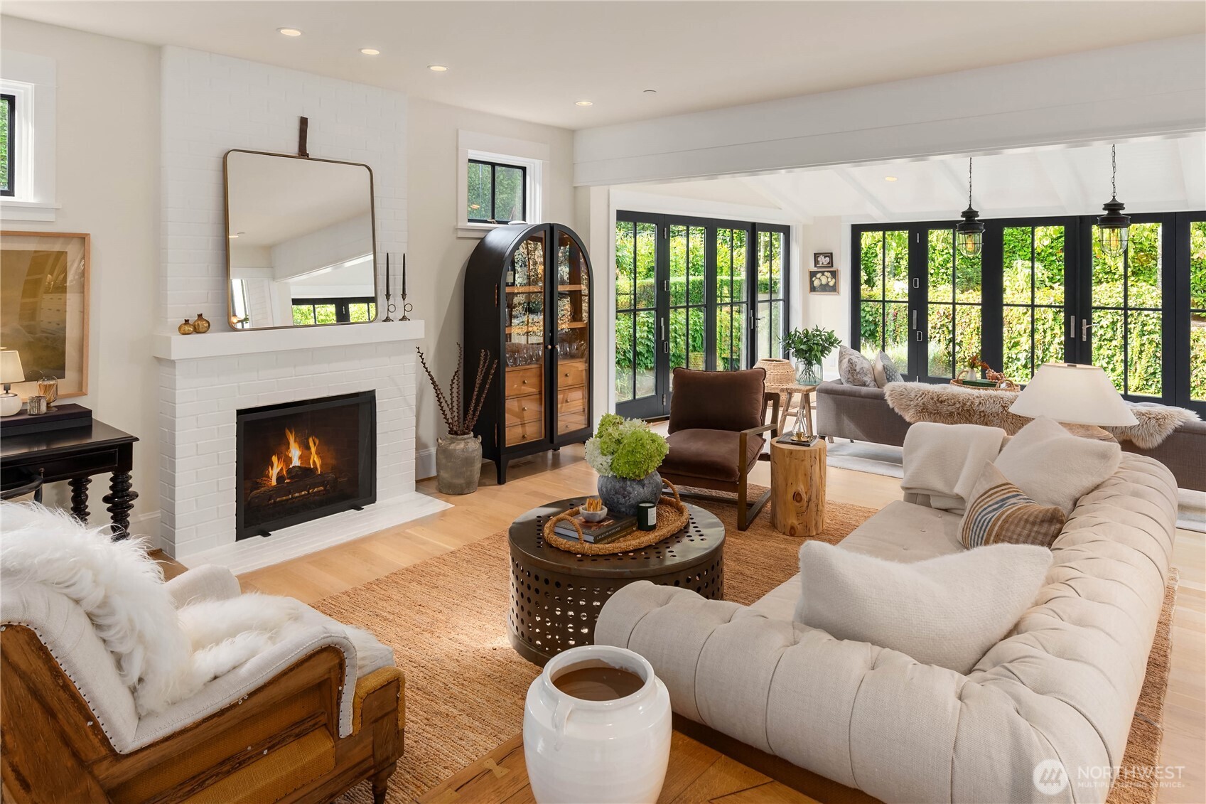 2206 Evergreen Point Road Medina, WA 98039 - Photo 9 of 39