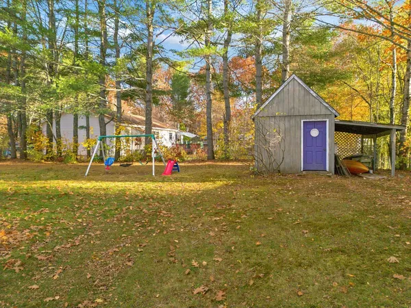 $330,000 | 137 Barlen Street, Farmington, ME 04938