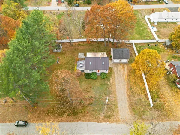 $330,000 | 137 Barlen Street, Farmington, ME 04938