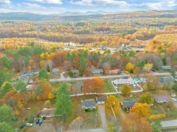 $330,000 | 137 Barlen Street, Farmington, ME 04938