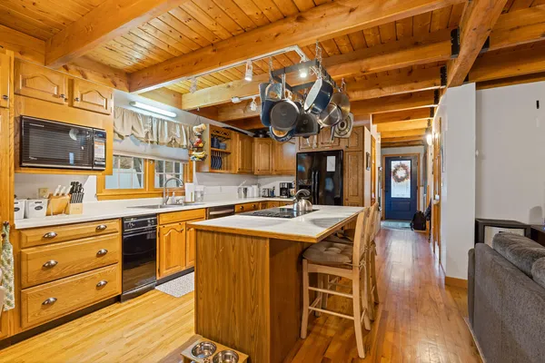 $330,000 | 137 Barlen Street, Farmington, ME 04938