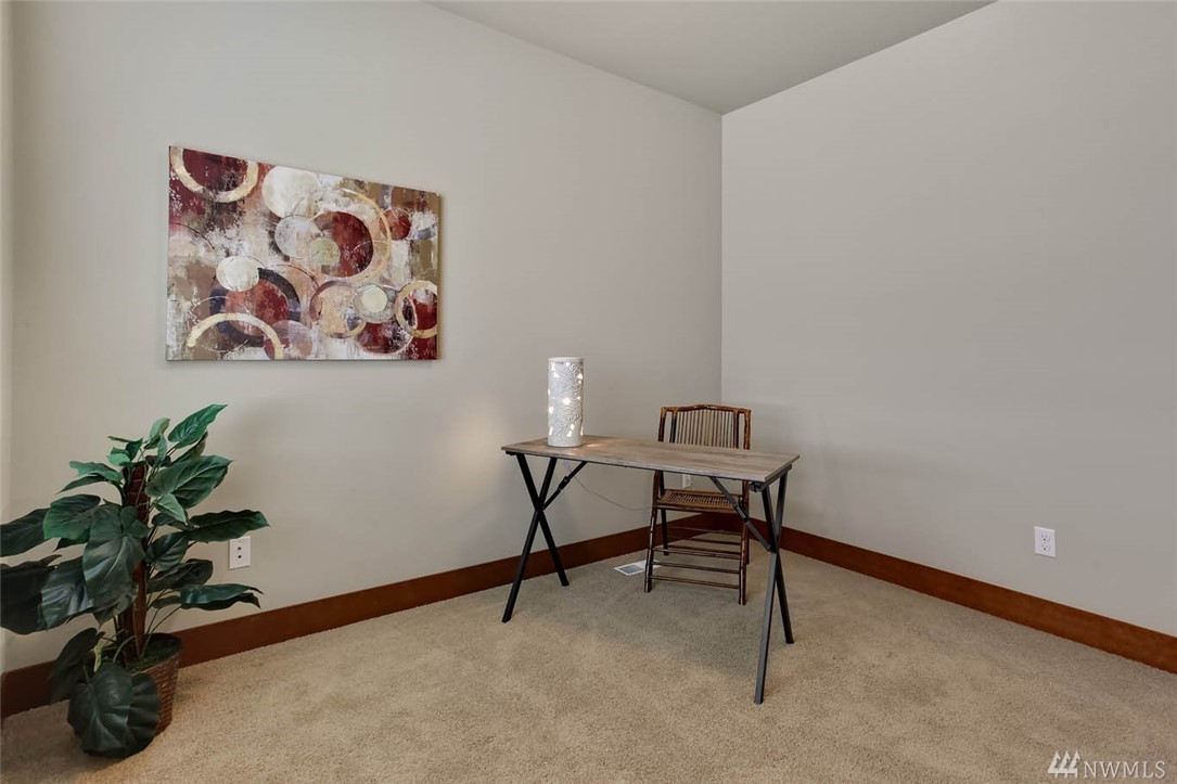 3902 Northeast 3rd Place Renton, WA 98056 - Photo 15 of 24