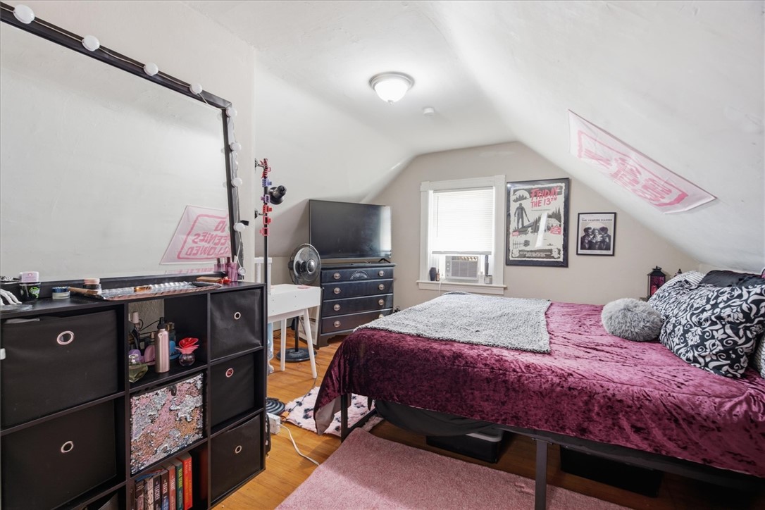 44 Warwick Road Pawtucket, RI 02861 - Photo 33 of 50