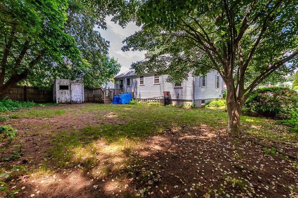 22 Londonderry Road Framingham, MA 01701 - Photo 18 of 24 Gallery Image 18