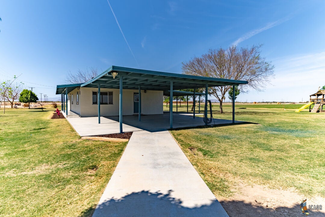 1803 Jeffery Road El Centro, CA 92243 - Photo 7 of 30 Gallery Image 7