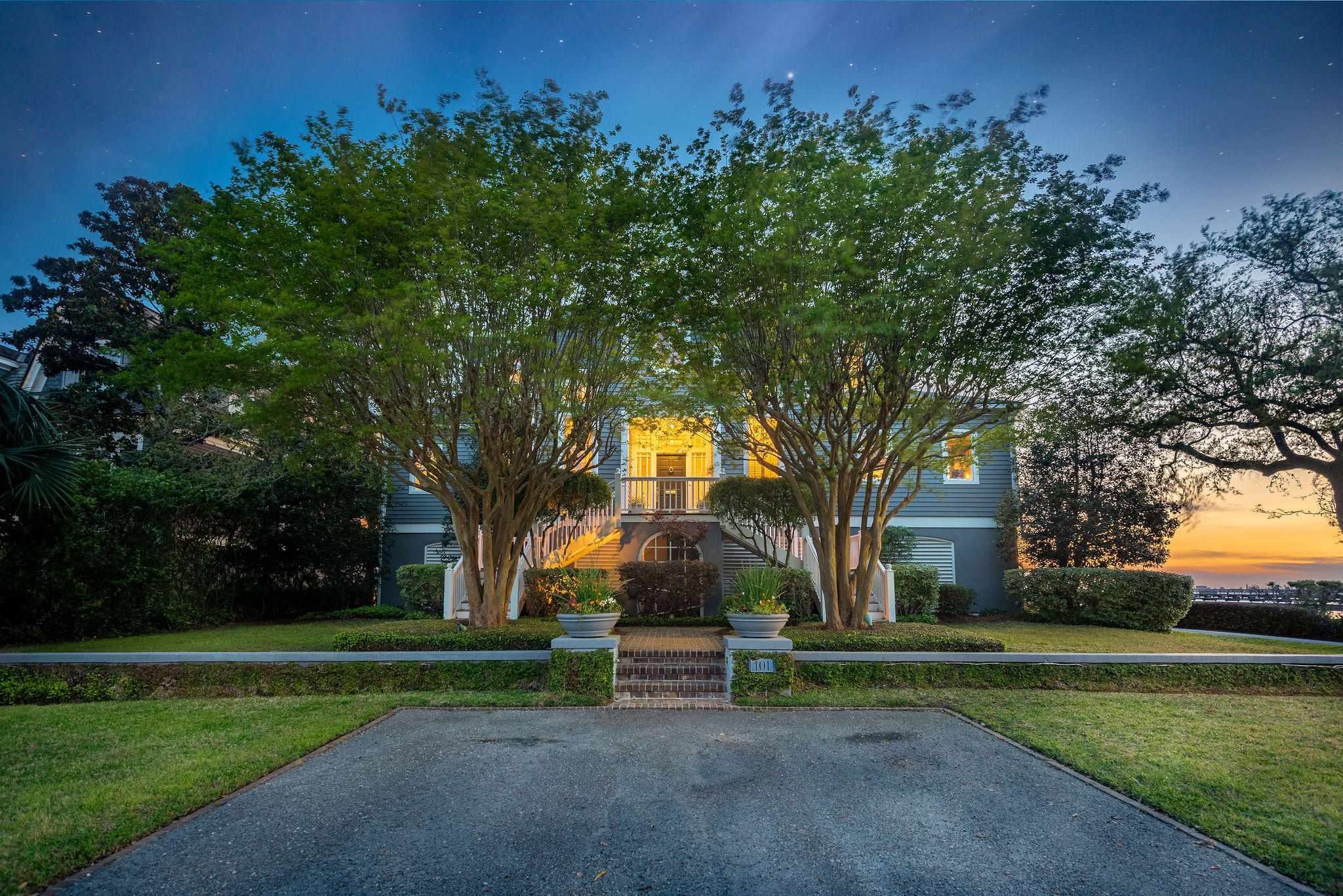101 Middle Street Mount Pleasant, SC 29464 - Photo 2 of 66 101MiddleStreet-KeenEyeMarketing-5