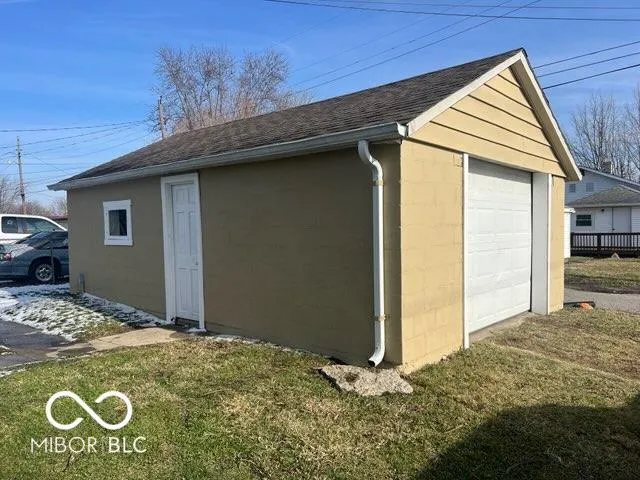 $144,900 | 1324 South 21st Street, New Castle, IN 47362