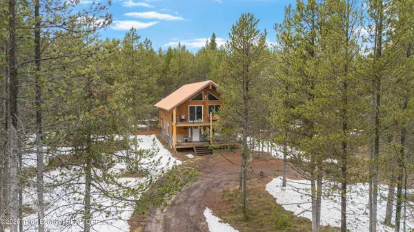 $824,900 | 4021 Algenia Lane, Island Park, ID 83429