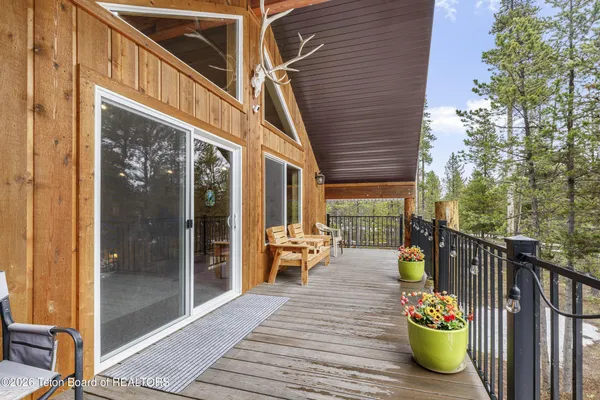$824,900 | 4021 Algenia Lane, Island Park, ID 83429