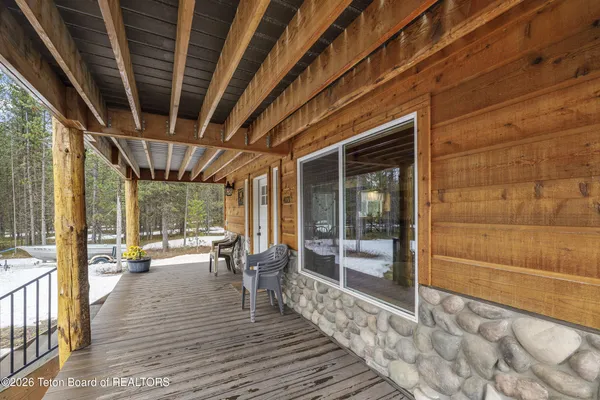 $824,900 | 4021 Algenia Lane, Island Park, ID 83429
