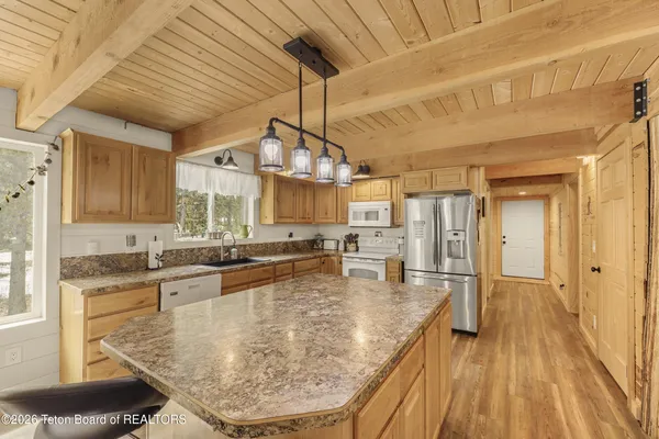 $824,900 | 4021 Algenia Lane, Island Park, ID 83429