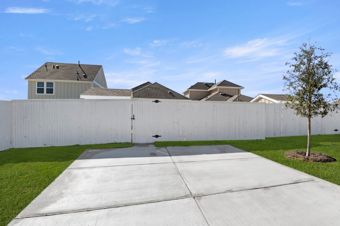 167 Daylily Drive Elgin, TX 78621 - Photo 29 of 29 a view of a back yard of the house