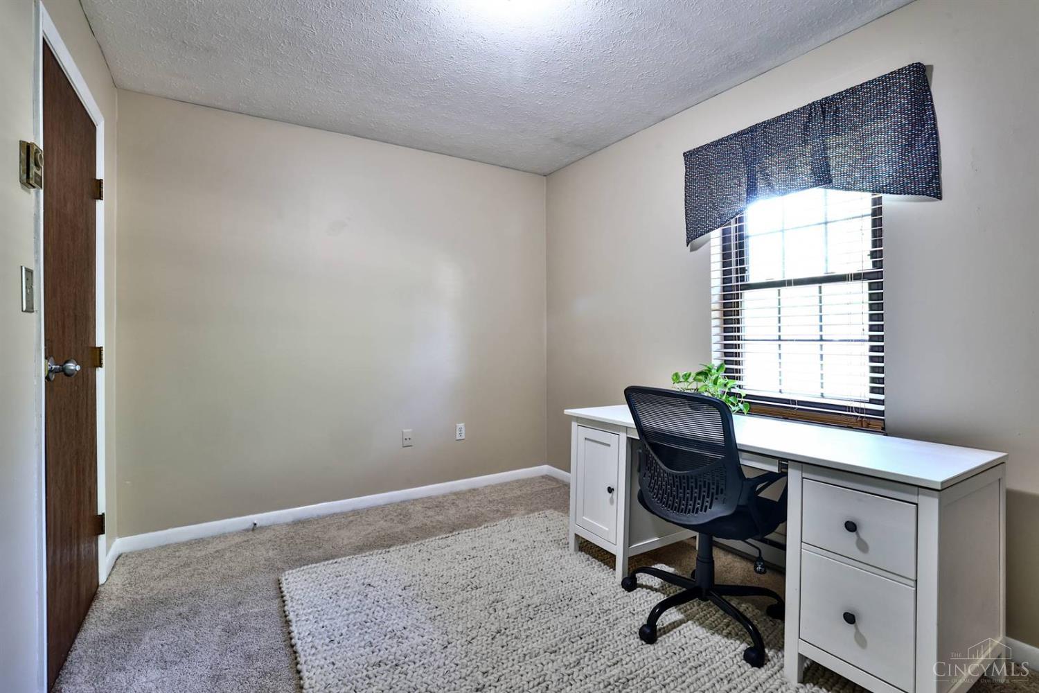 1258 Blue Ridge Way Milford, OH 45150 - Photo 19 of 37 Gallery Image 19