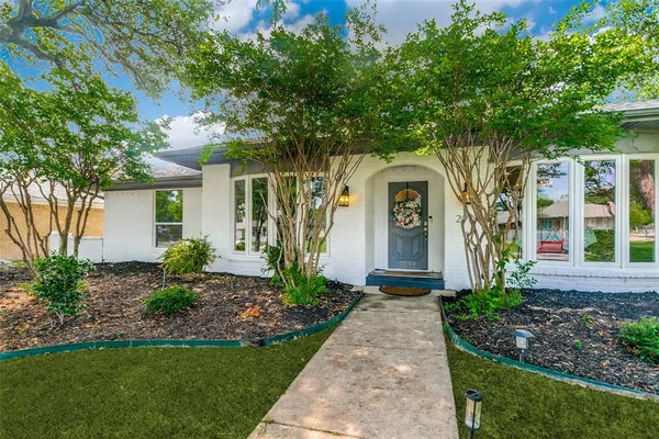 $575,000 | 2904 Princeton Drive, Plano, TX 75075