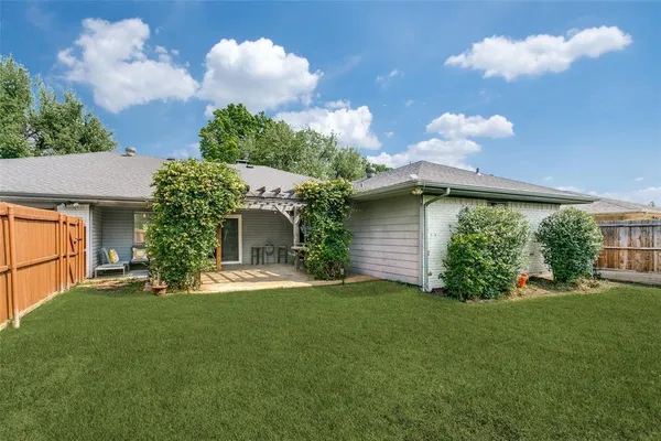 $575,000 | 2904 Princeton Drive, Plano, TX 75075