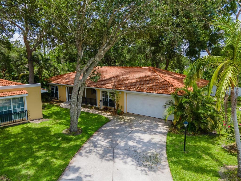 131 2nd Avenue East, Palmetto, FL 34221 Compass