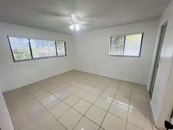 $1,900 | 9743 West McNab Road, Unit 209, Tamarac, FL 33321