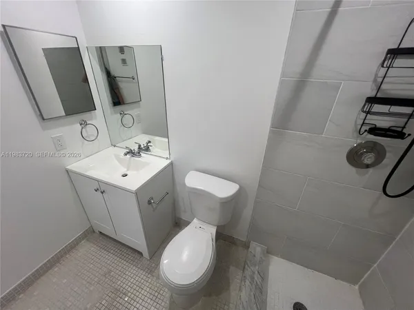 $1,900 | 9743 West McNab Road, Unit 209, Tamarac, FL 33321