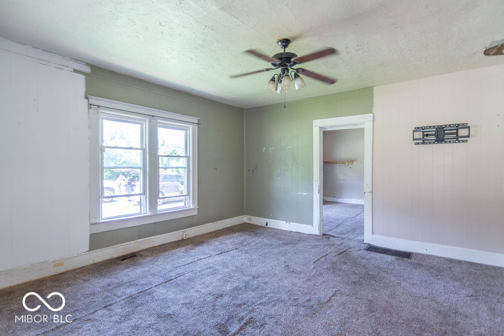 1230 Blue Bluff Road Martinsville, IN 46151 - Photo 10 of 21