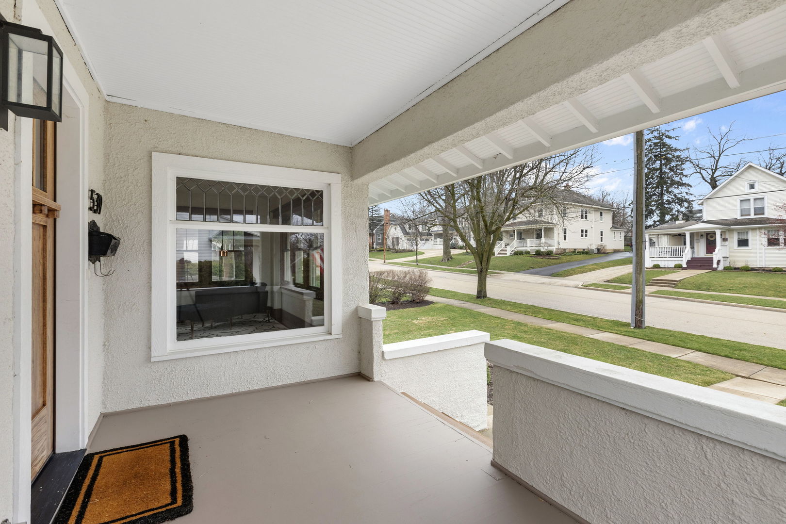 539 South Cook Street Barrington, IL 60010 - Photo 2 of 25 a view of a building from a living room