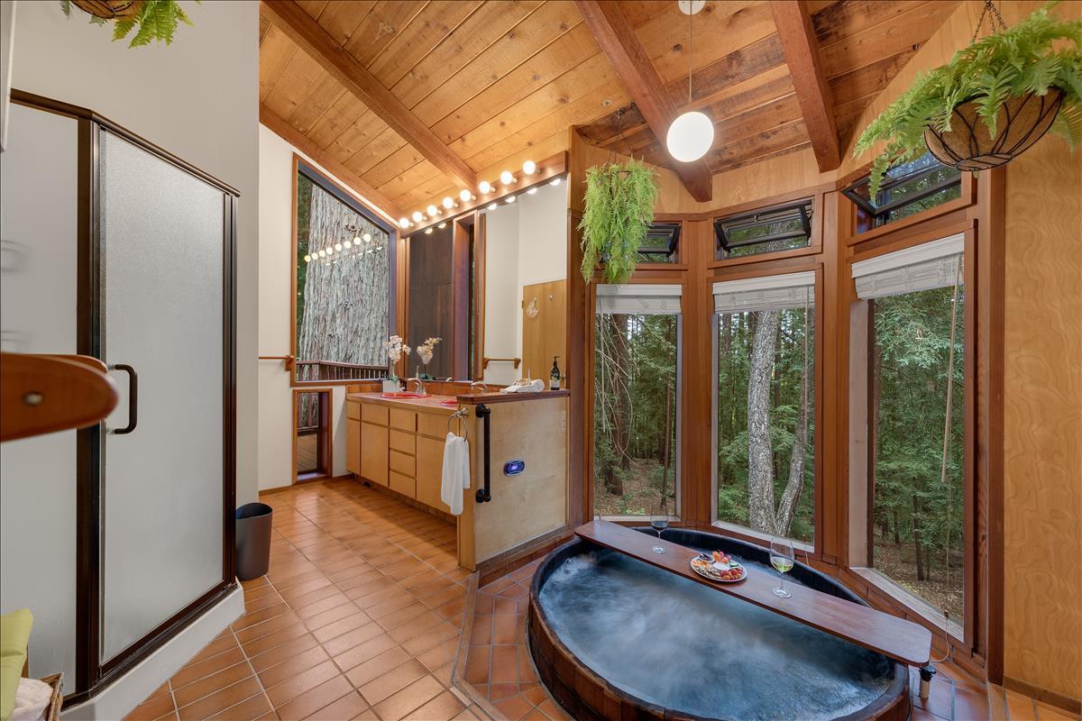 13669 Long Ridge Road Los Gatos, CA 95033 - Photo 19 of 32 Gallery Image 19