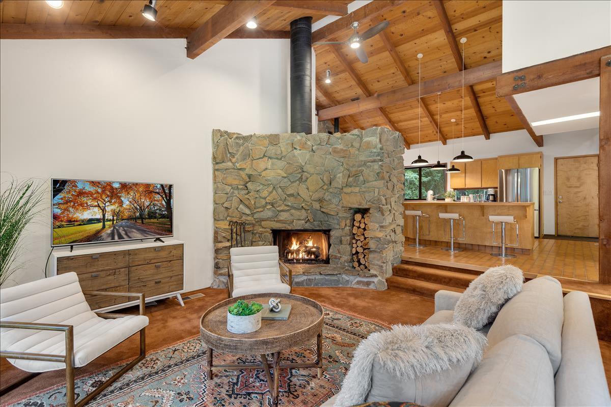 13669 Long Ridge Road Los Gatos, CA 95033 - Photo 5 of 32 Gallery Image 5