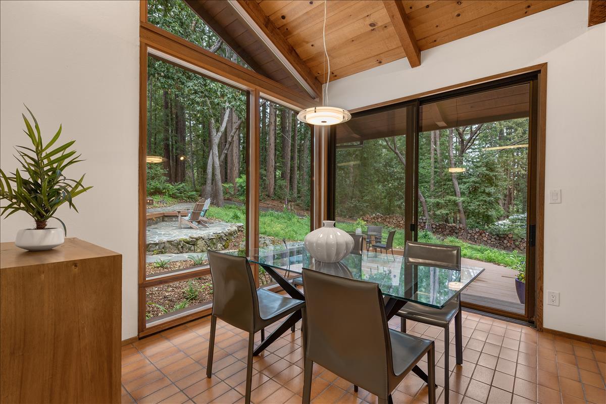 13669 Long Ridge Road Los Gatos, CA 95033 - Photo 9 of 32 Gallery Image 9