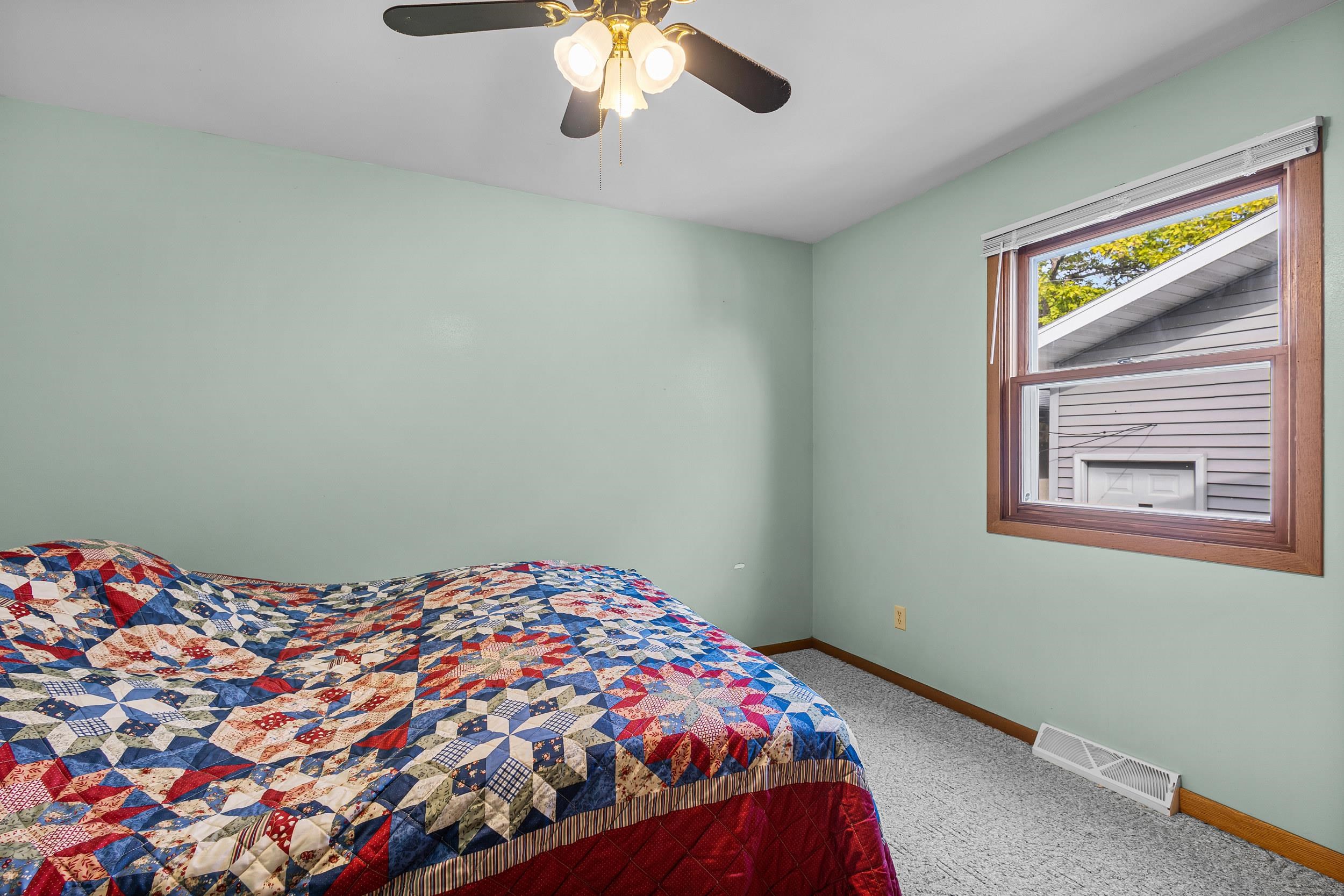 307 Martin Street Baraboo, WI 53913 - Photo 17 of 50