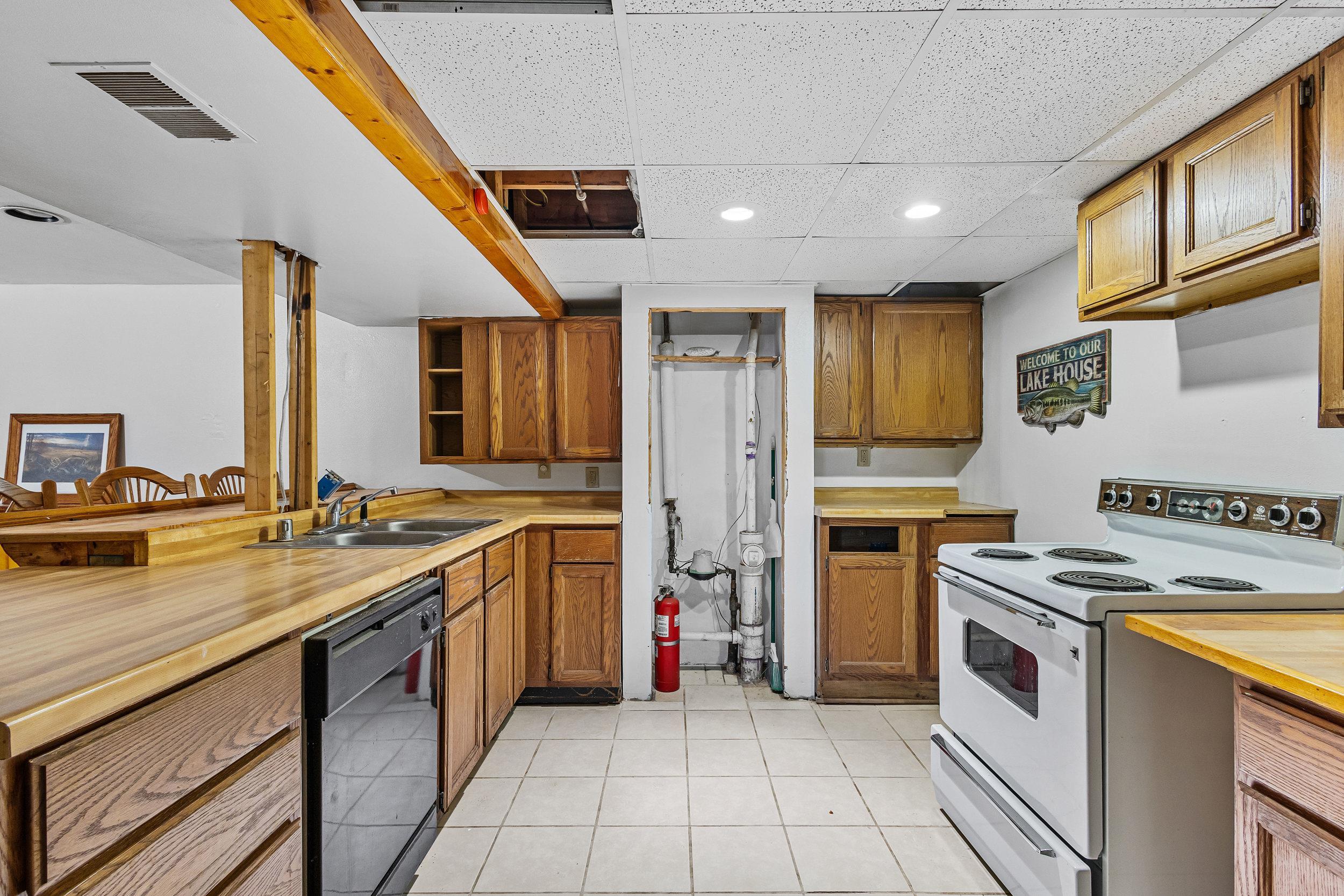 307 Martin Street Baraboo, WI 53913 - Photo 25 of 50