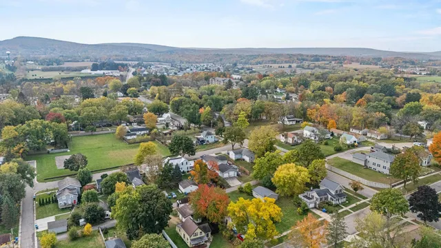 $309,900 | 307 Martin Street, Baraboo, WI 53913