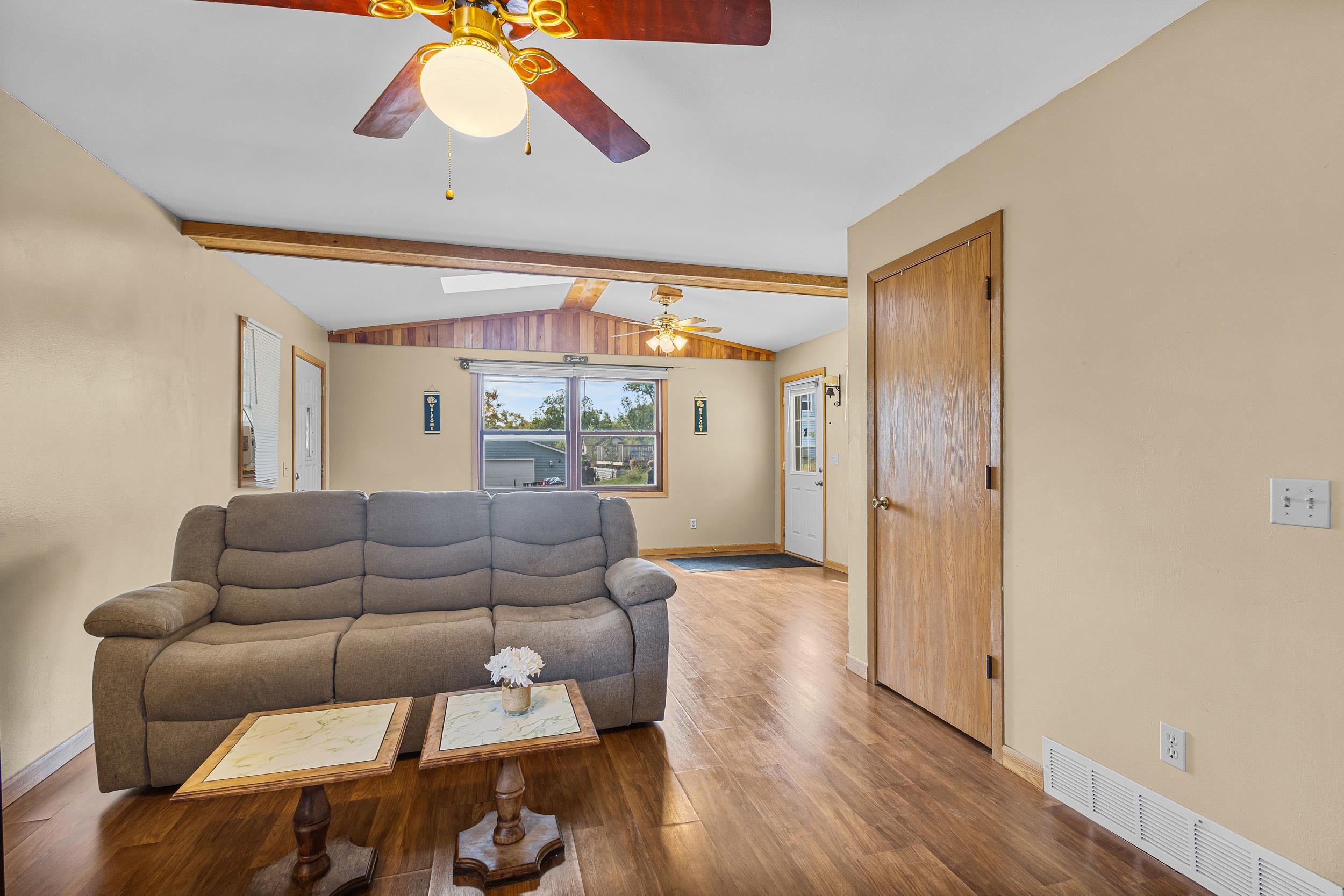 307 Martin Street Baraboo, WI 53913 - Photo 10 of 50