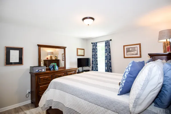 $369,900 | 421 Marlin Lane, Westmoreland, TN 37186