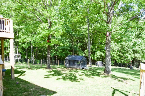 $369,900 | 421 Marlin Lane, Westmoreland, TN 37186