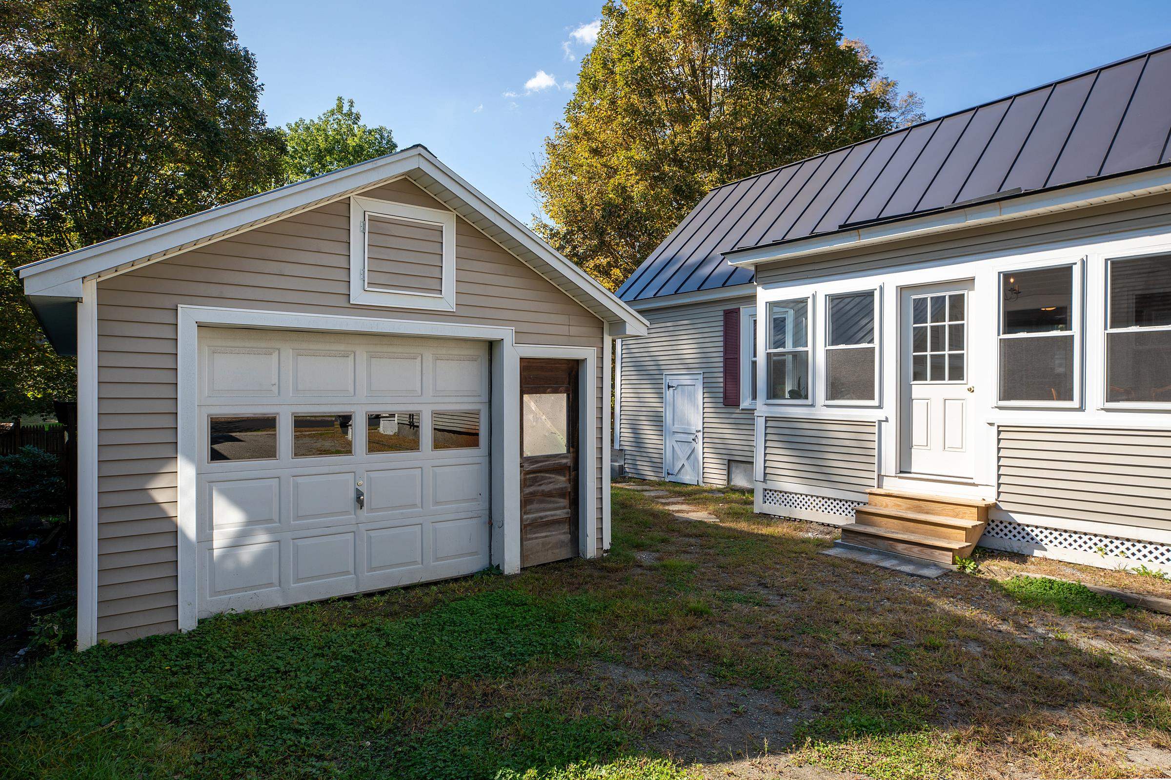52 Green Street Rockingham, VT 05101 - Photo 26 of 38