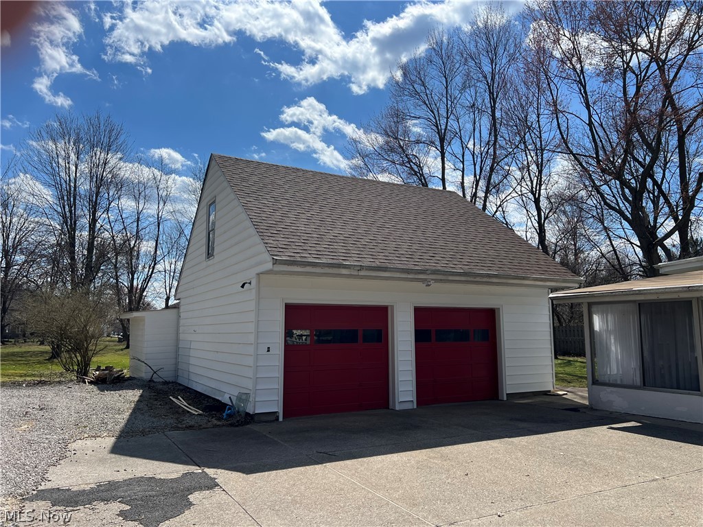 28883 Detroit Road Westlake, OH 44145 - Photo 3 of 21 28883 Detroit Rd, detached garage.