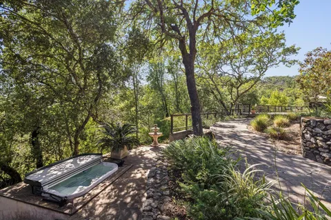 $2,195,000 | 12405 Flicker Hill Road, Glen Ellen, CA 95442