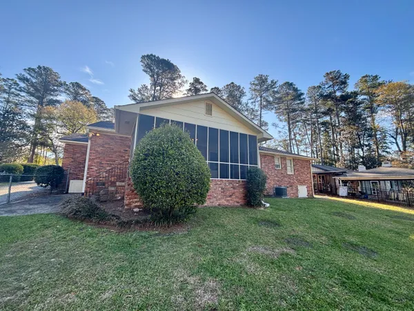$2,400 | 807 Barrett Lane, Augusta, GA 30909