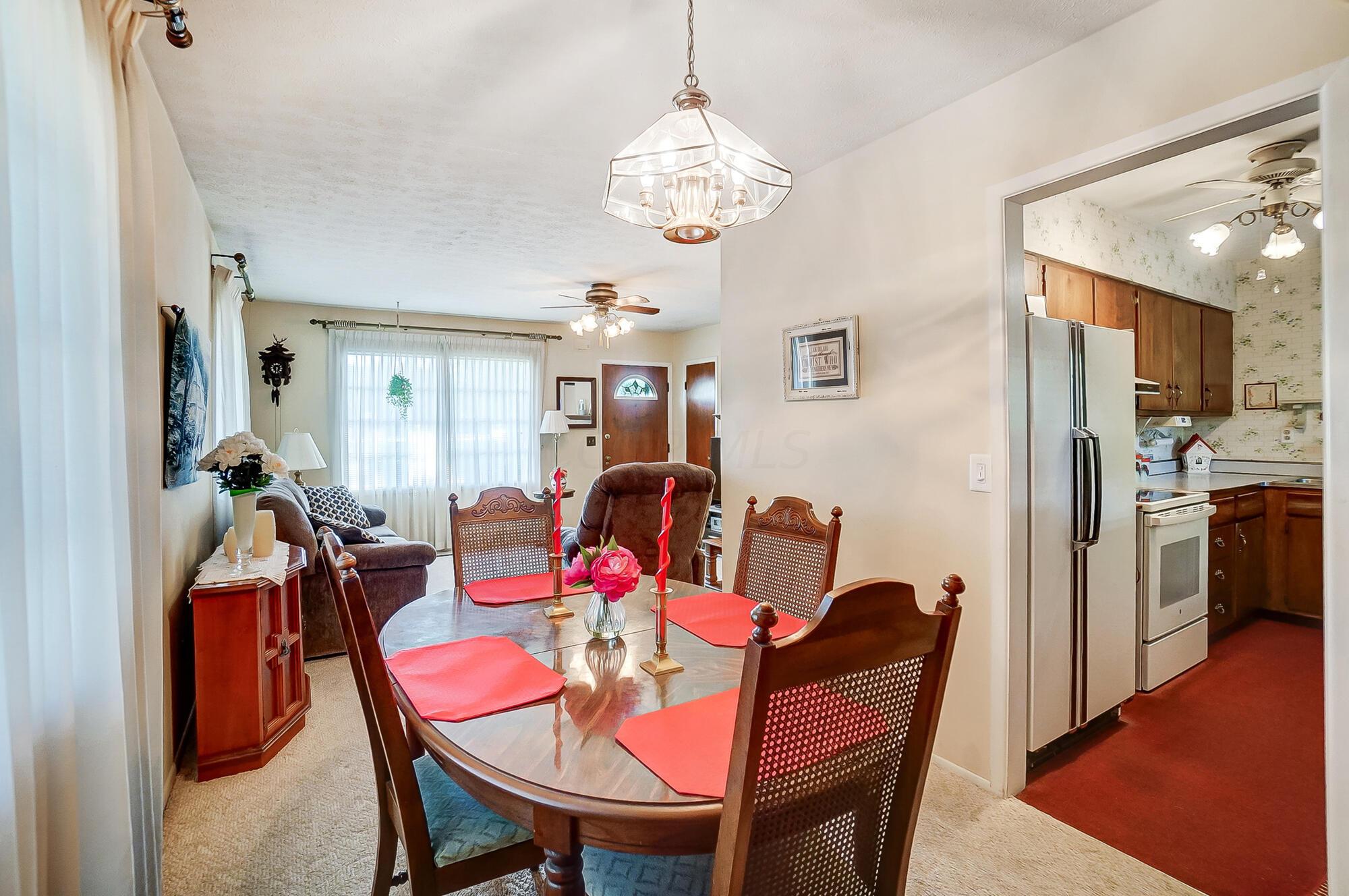 1469 Shady Lane Road Columbus, OH 43227 - Photo 9 of 41 Dining Room