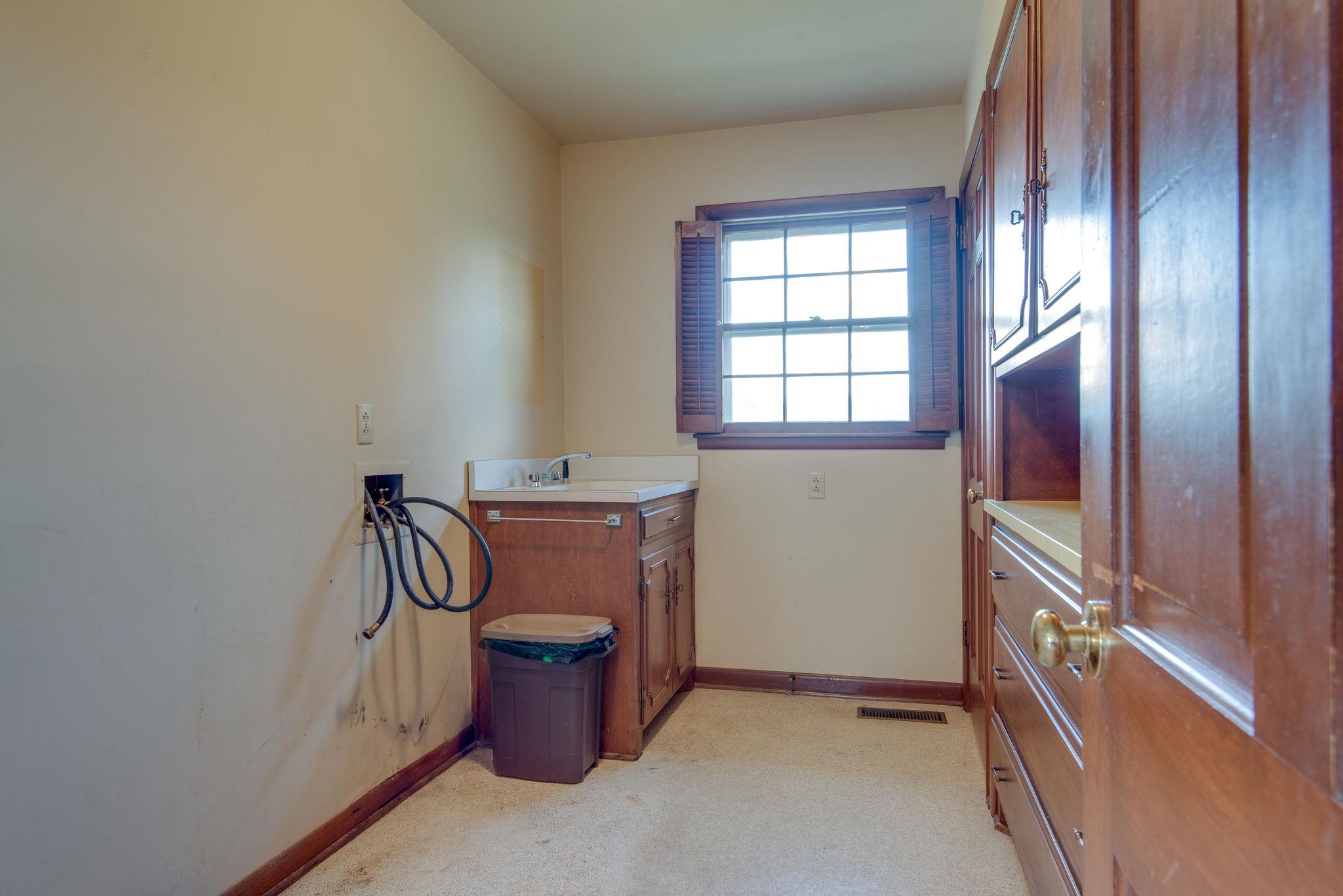 6689 Burkitt Road Antioch, TN 37013 - Photo 9 of 16 Gallery Image 9
