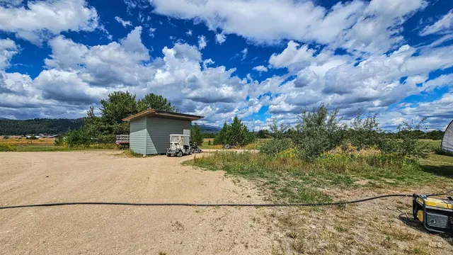 $549,000 | 101 Sixty Lane, Cascade, ID 83611