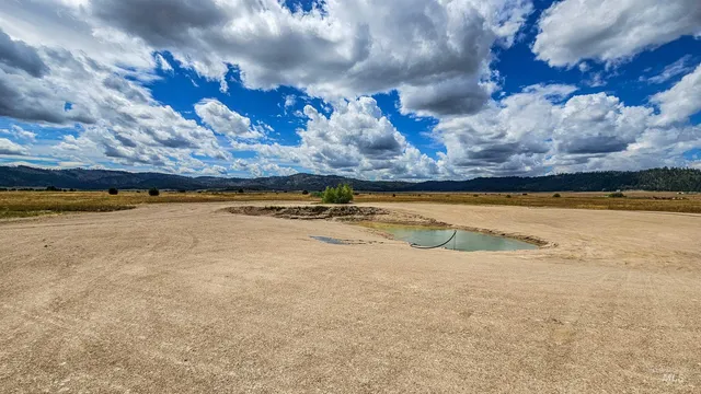 $549,000 | 101 Sixty Lane, Cascade, ID 83611