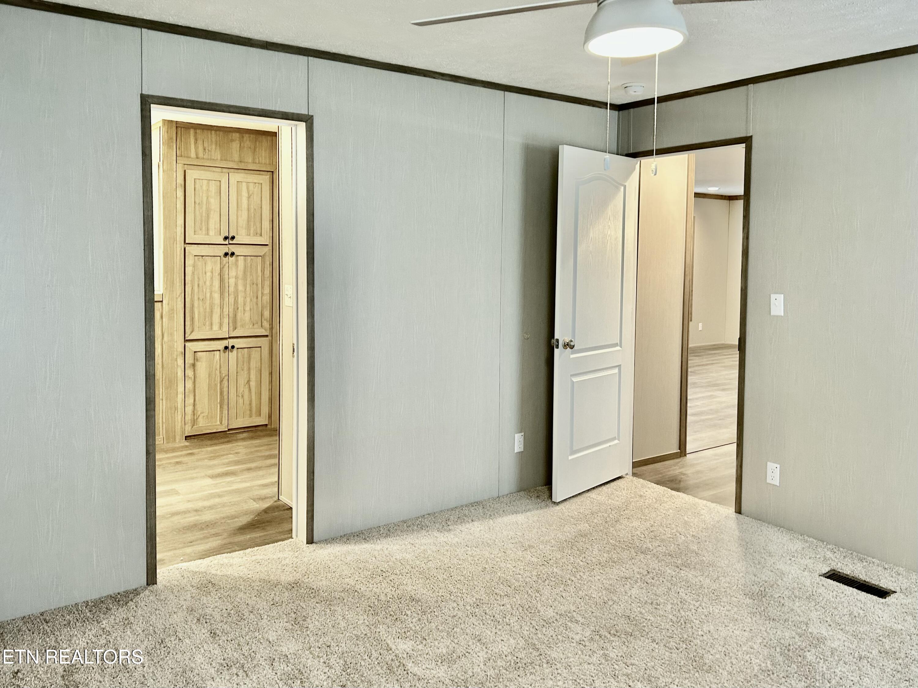 5366 Rutledge Pike Rutledge, TN 37861 - Photo 13 of 43 tempImageN2SPEj