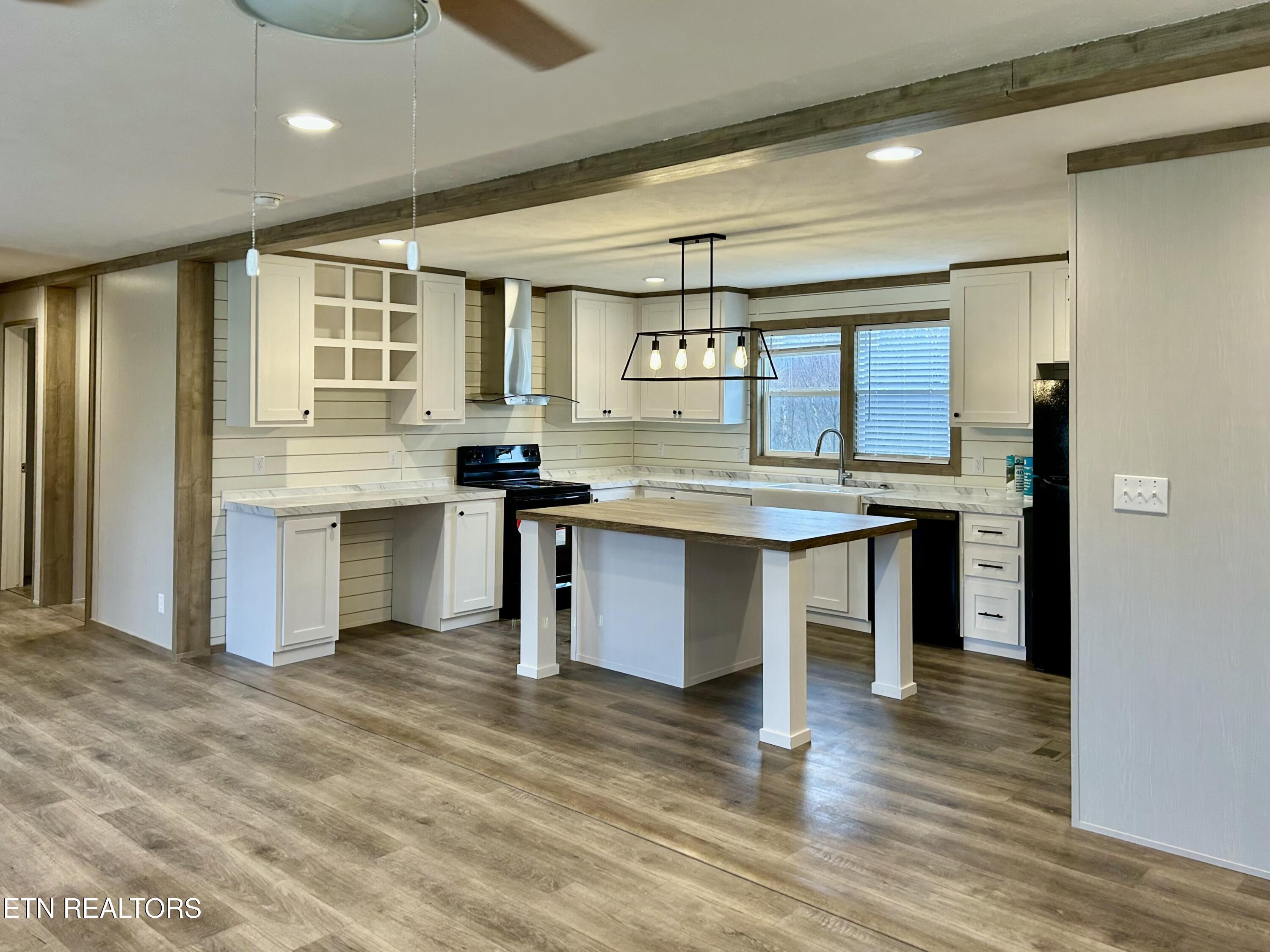 5366 Rutledge Pike Rutledge, TN 37861 - Photo 5 of 43 tempImageHGNoFG