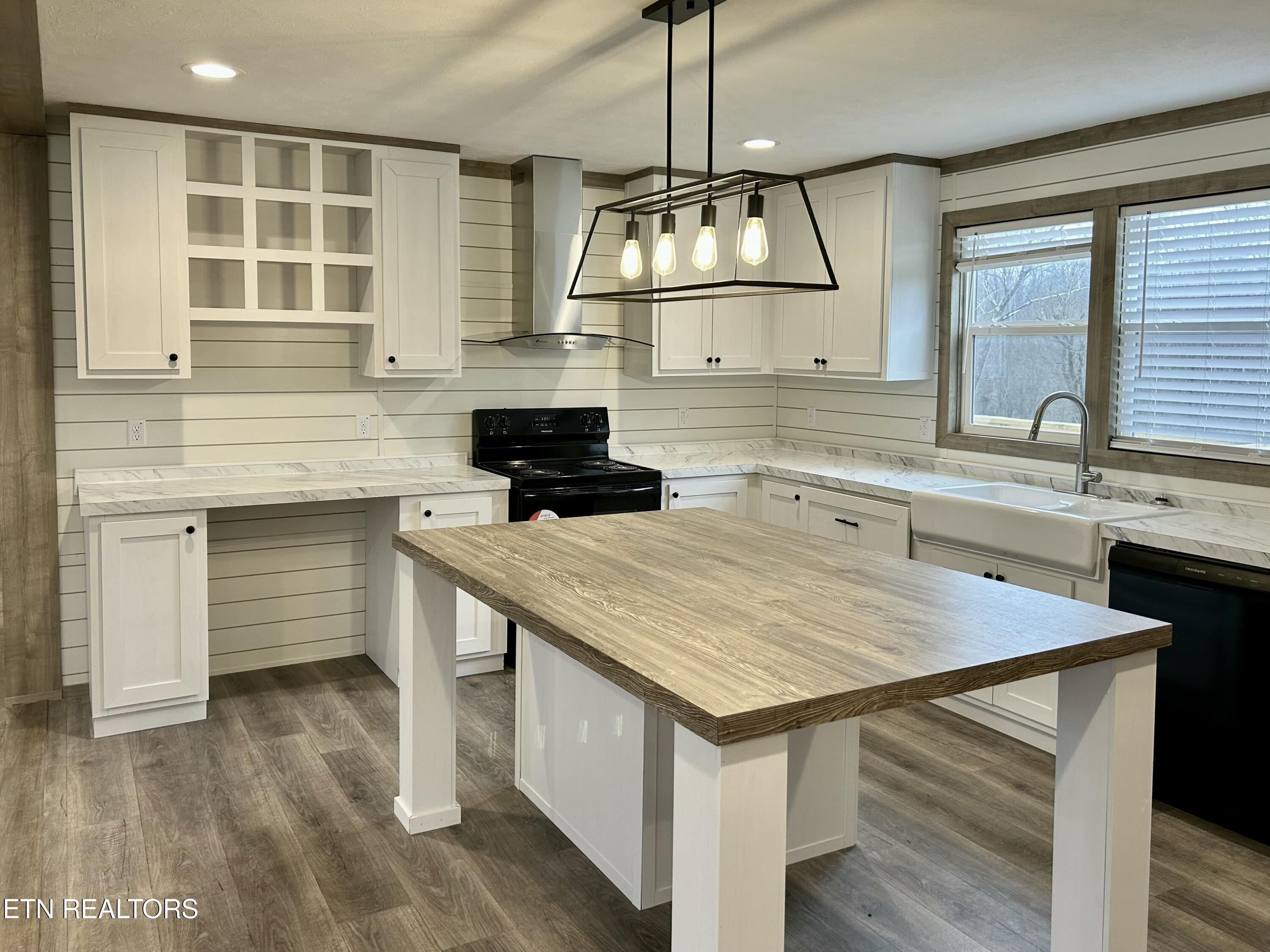 5366 Rutledge Pike Rutledge, TN 37861 - Photo 6 of 43 tempImagen4qKyr