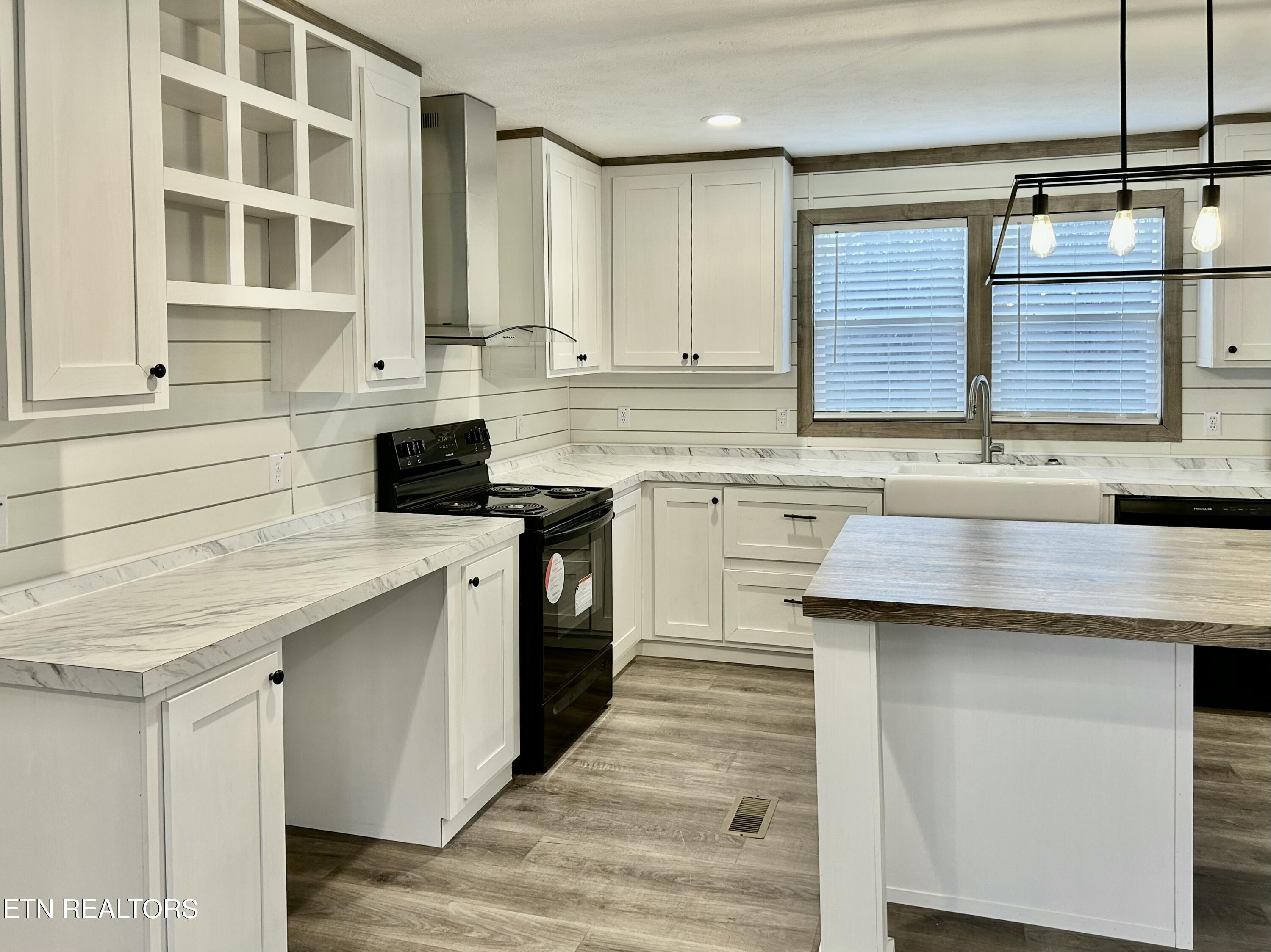 5366 Rutledge Pike Rutledge, TN 37861 - Photo 8 of 43 tempImageTbUFJg