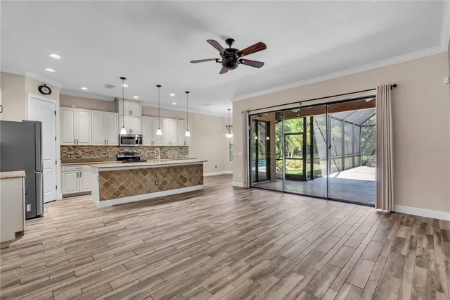 $635,000 | 9902 Craftsman Park Way, Palmetto, FL 34221